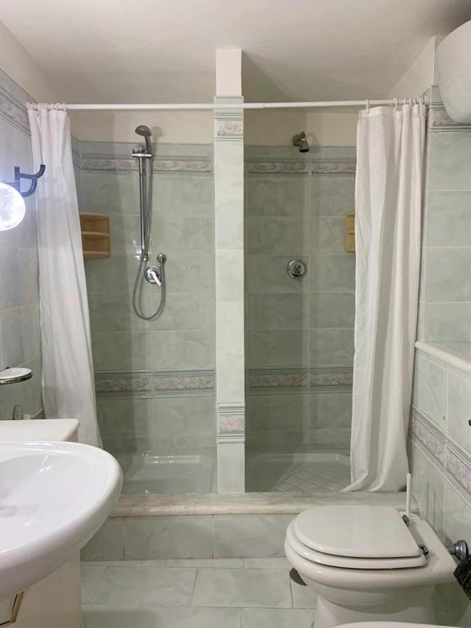 Maridea - Camere Con Vista Al Porto Понца Екстериор снимка